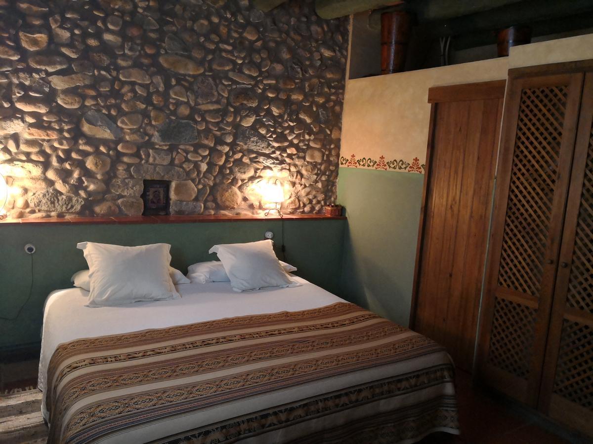 Hotel Rural Casa Can Jepet La Cellera de Ter Bagian luar foto